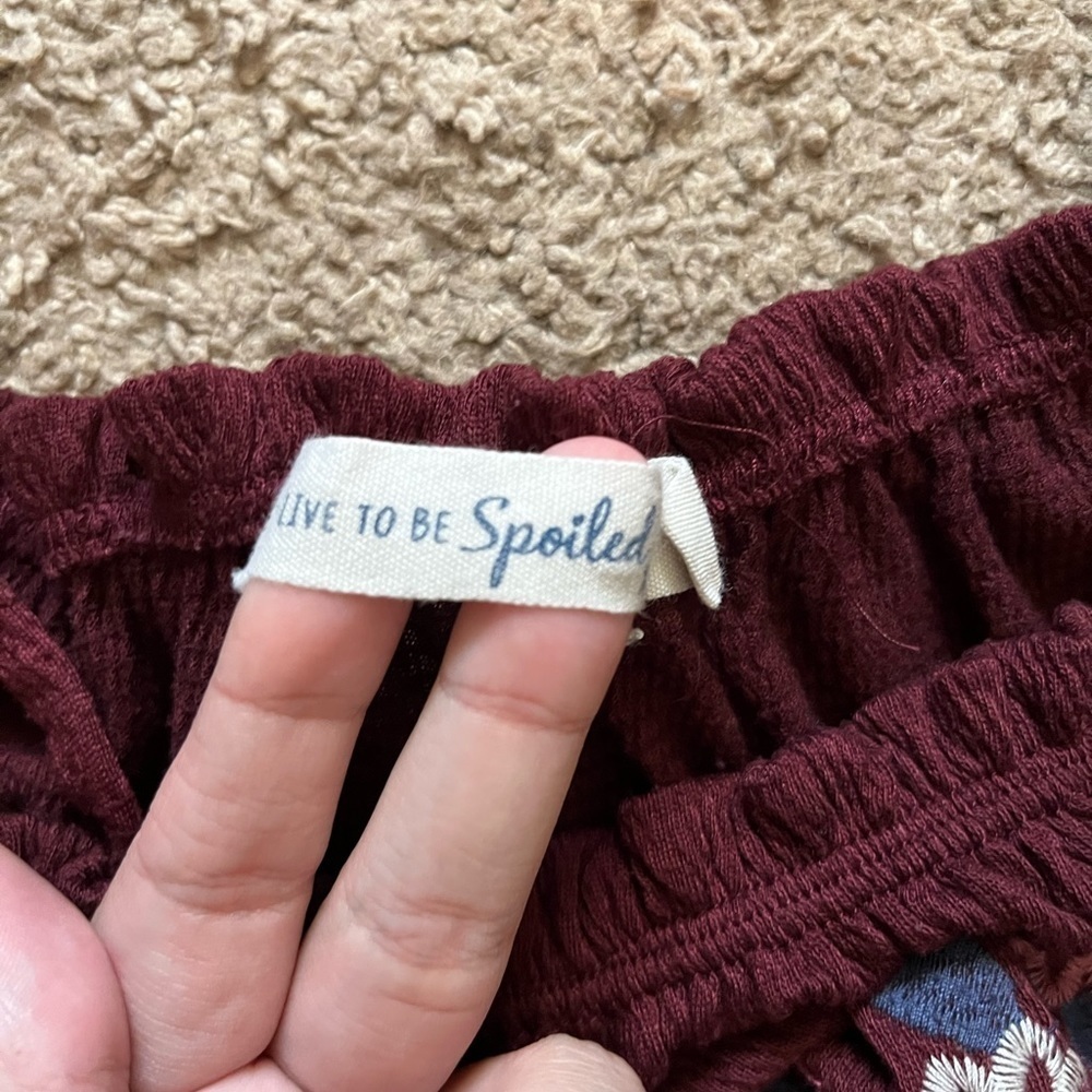 Embroidered Cold Shoulder Top - Picture 5 of 9